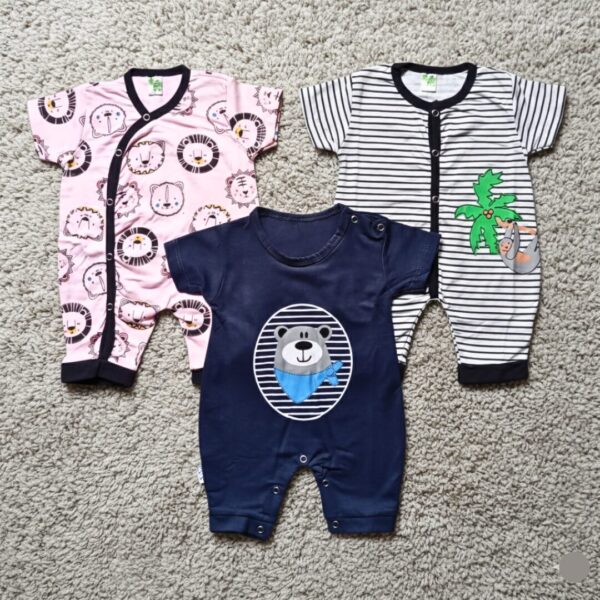 Pack of 3 Baby Body Suits 0 to 3 months